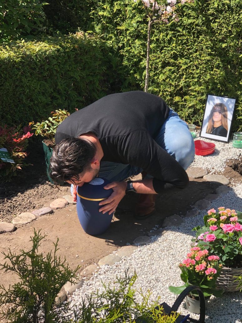 Sorg er ikke en sygdom, men kan udvikle sig til kompliceret stress!